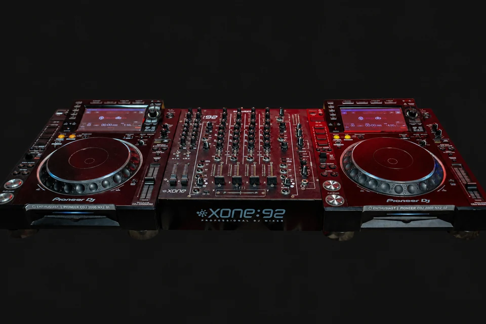 Allen and Heath Xone 92 with Pioneer CDJ 2000 NXS2 setup